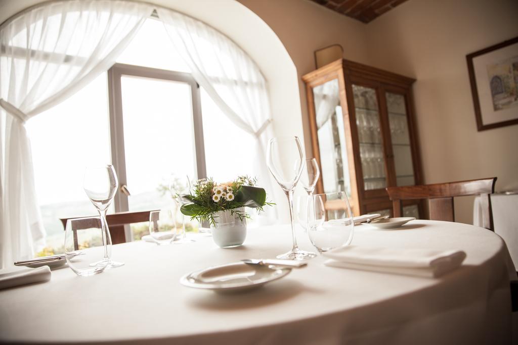 Locanda Del Pilone Alba  Bagian luar foto