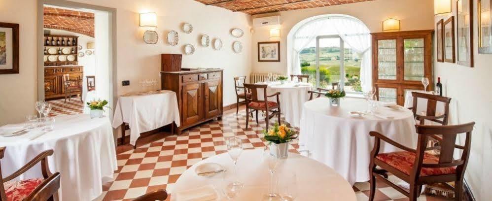 Locanda Del Pilone Alba  Bagian luar foto